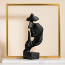 Escultura do Silêncio - Silence is Gold
