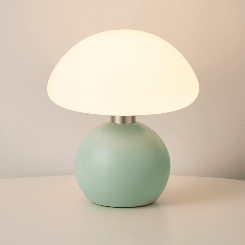 Mushroom table lamp