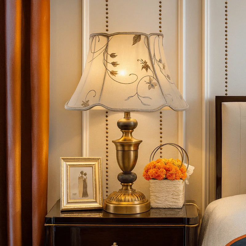classic retro European table lamp