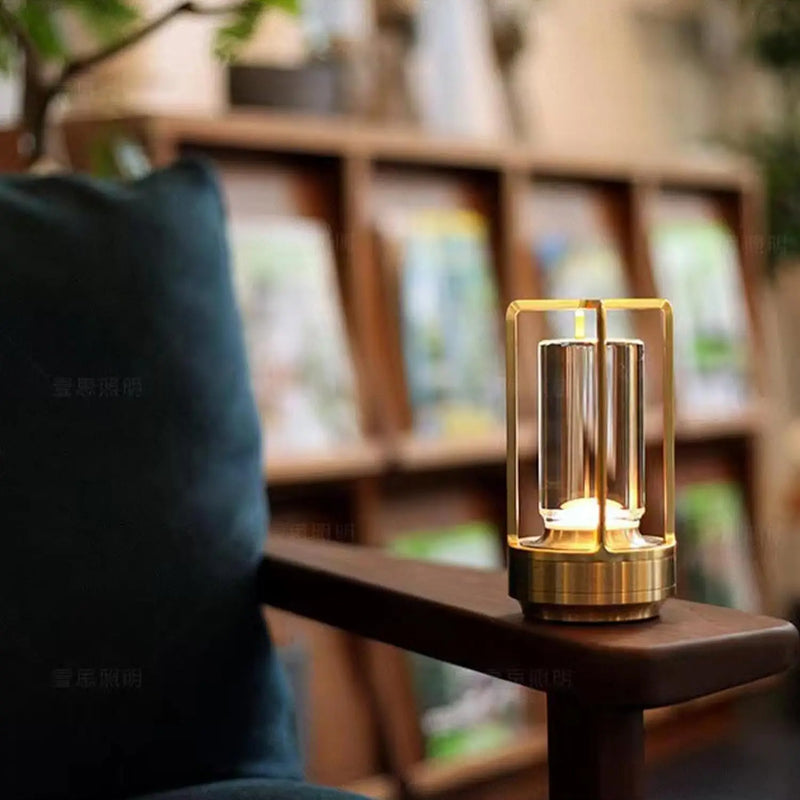 Luminária de leitura  com sensor de toque