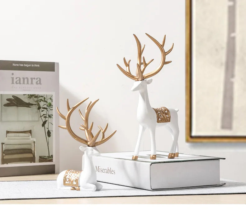 2 Pieces Geometric Reindeer Sculpture